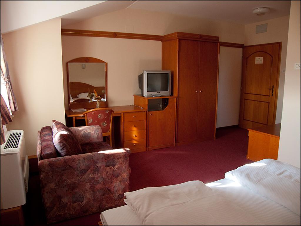 Hotel Lagus Gornji Kneginec 외부 사진