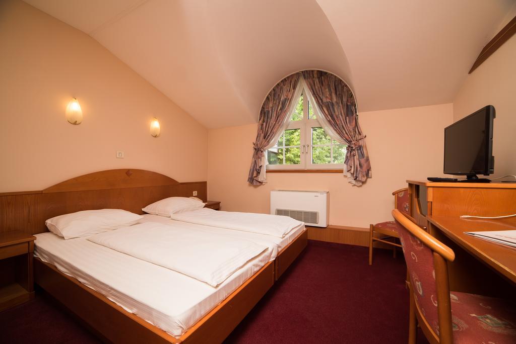 Hotel Lagus Gornji Kneginec 외부 사진